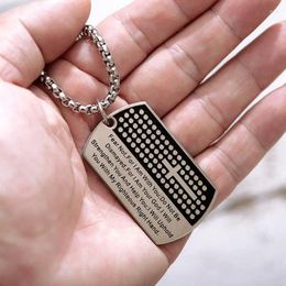 Pendentif Colliers Bible Verse Collier pour hommes en acier inoxydable Dog Tag Personnalité Bijoux Amulette Cadeau