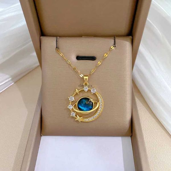 Colliers pendants Collier de cristal de planète fantastique bleu pour femmes accessoires Girls Bijoux Cadeaux pour amis Famille en acier inoxydable Chaîne