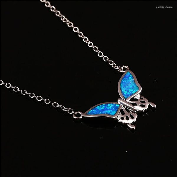 Pendentif Colliers Bleu Opale De Feu Pierre Collier Vintage Creux Petit Papillon Délicat Argent Couleur Chaîne Pour Les Femmes Cadeau