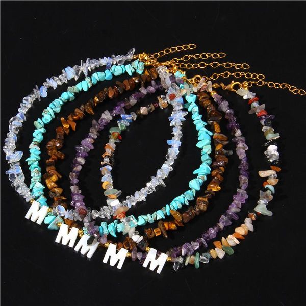 Collares colgantes Bohemia Gargantilla con cuentas Collar para mujeres Inicial 26 Letras Cadena Moda Grava Chips Joyería Boho Accesorios