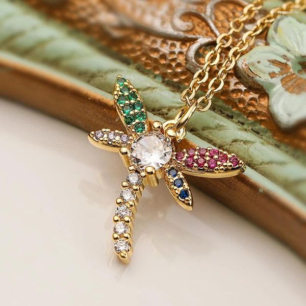Collares colgantes Bohemia Mujeres de lujo Collar de libélula Clásico Vintage Estética INS Zirconia Joyería de moda