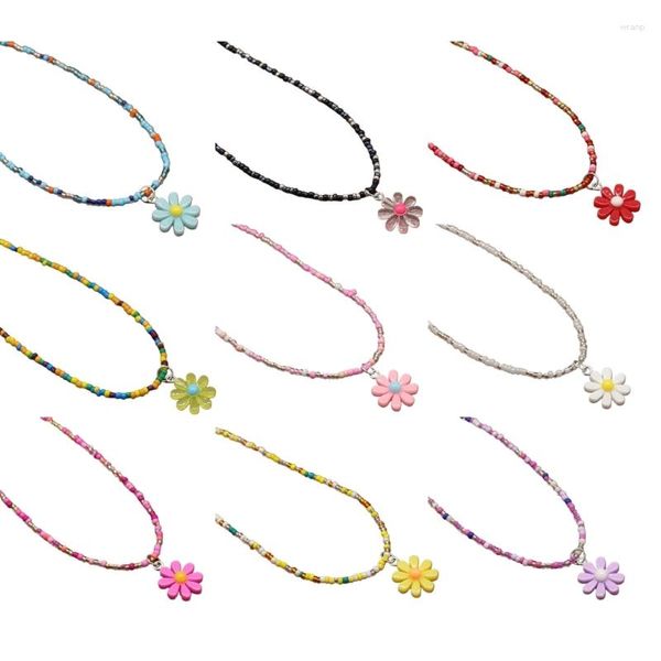 Colliers pendentifs Collier de marguerite de perles de rocaille tissées à la main de bohème Collier de fleur de riz