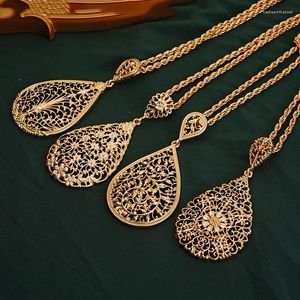 Pendentif Colliers Collier de mariée Chic Plaqué Or Arabe Dames Bijoux Creux Arbre Style Algérie Marocain
