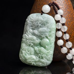 Hanger kettingen Burmese natuurlijk een jade drakenmerk gesneden amulet ketting cadeaubon