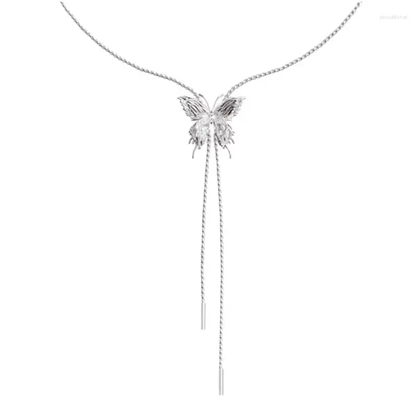 Collares colgantes Collar de mariposa para accesorios de vestido largo femenino Apilados con cadena de suéter de primavera y verano