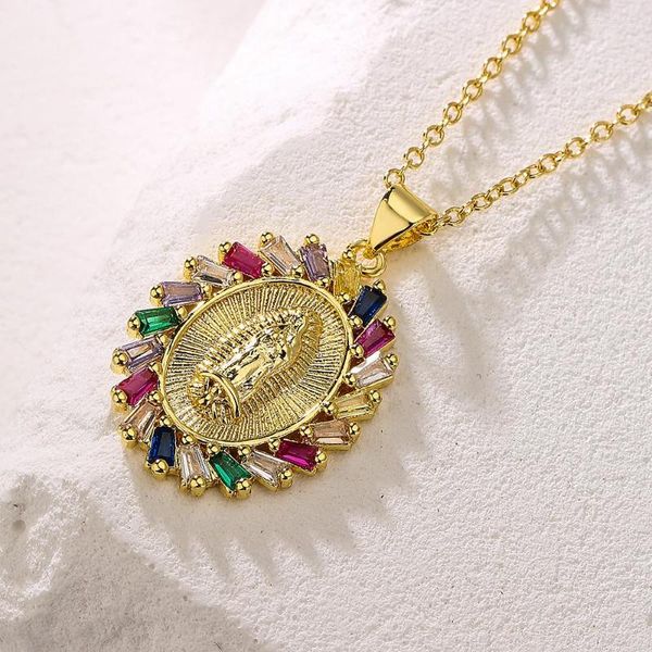 Pendentif Colliers ACHETER 2023 Mode Or Couleur CZ Incrustation Vierge Marie En Acier Inoxydable Chaîne Collier Pour Les Femmes En Gros