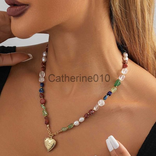 Les colliers pendants peuvent ouvrir le jeu Love Pendant Collier Natural Stone 2023 New Color Ladies Simple Ladies Street Candarbone Chain Bijoux J230817