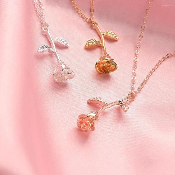 Collares colgantes CAOSHI Exquisito collar de forma de flor de rosa para mujeres 3 colores disponibles Accesorios de joyería de moda al por mayor a granel