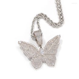 Collares colgantes Caoshi Hermoso collar de insectos Unisex Joyas de moda Accesorios brillantes de circonía con diseño de forma de mariposa
