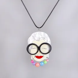 Colliers pendants dessin animé grandes verres Lady Celebrity For Women Acrylique Wear Beads Collier Granny Choker Bijoux