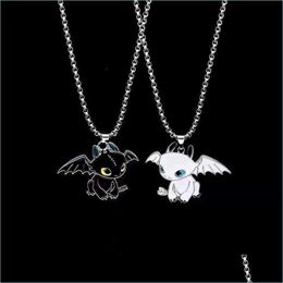 Collares pendientes Collares de dibujos animados Blanco y negro Night Evil Double Dragon Personalidad Hip Hop Pareja Amigos Regalo Colgante Necklac Dhkl8