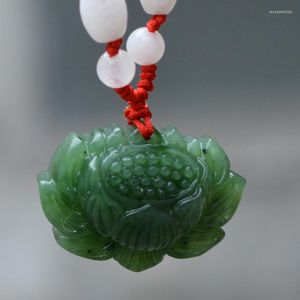 Pendentif Colliers Certificat Haut de gamme Vert Hetian Calcédoine Sculpture Fine Lotus Bijoux Naturels Femmes Clavicule Chaîne