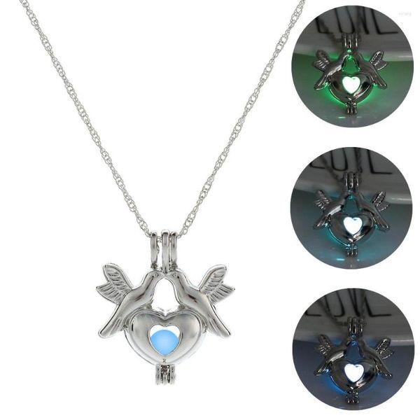 Collares pendientes Charm Luminous Heart Necklace Moda Angel Wing Fluorescente Cadena de clavícula Memorial Day Lovebirds Mujeres Joyería Regalos