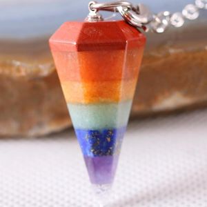 Pendentif Colliers Charme Reiki Pyramide Hexagonal Pendule Chaîne De Perles Gemme Naturelle Multi Couleur Jewery Cadeau Pour Femmes Hommes 1 Pcs K1825