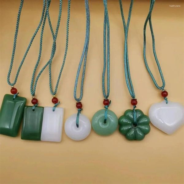 Collares colgantes Charm Blanco Verde Calcedonia Cuadrado Redondo Jade Simple Elegante Collar de Piedra Amuleto Mujer Hombre Joyería de Moda Regalos