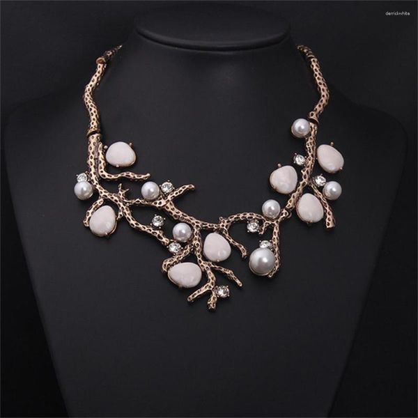 Collares colgantes Encantador árbol de perlas Tronco Estilo Gargantilla Collar Joyería de boda de mujer Regalo de moda Accesorios de banquete de cumpleaños nupcial