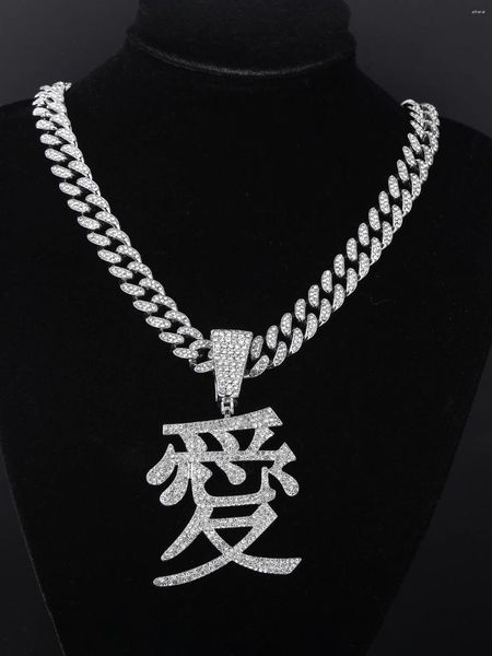 Colliers pendentifs Characon chinois 