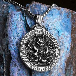 Pendentif Colliers Dragon chinois Amulette Hommes Chaîne en acier inoxydable Femmes Bijoux Cool Things Accessoires masculins Cadeaux en gros