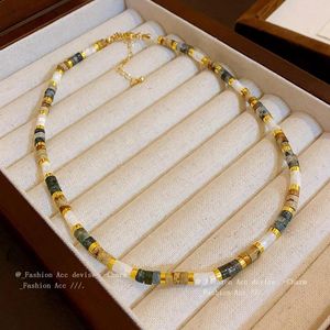Colliers pendants Collier de pierre naturelle rétro chinois simple chaîne de clavicule de luxe bijoux de luxe en gros