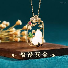 Pendentif Colliers Style chinois Paysage Lotus Seedpod Gourd Fu Lu Imitation Hetian Jade Lucky Collier