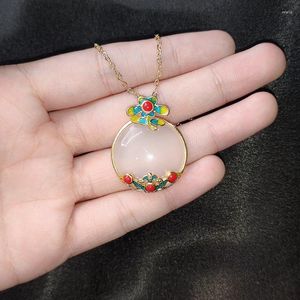 Pendentif Colliers Style Chinois Vintage Bijoux Charme Émail Fleur Ronde Hetian Jade Collier Pour Les Femmes De Mariage Élégant Anniversaire Cadeau