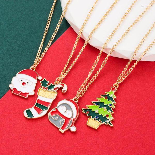 Collares colgantes Collar de árbol de Navidad Santa Claus Choker Penguin Medias Cadena Regalos de joyería para mujeres