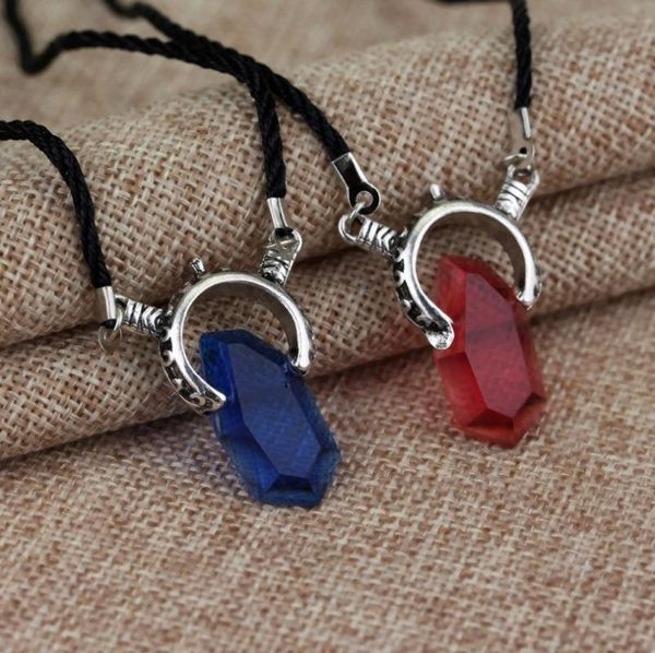 Pendentif Colliers Classique Mode Fixe Religieux Dante Rouge Bleu Hommes et Femmes Démon Mignon Collier CadeauPendentif