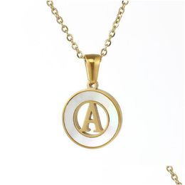 Colliers pendants Collid Gold Color en acier inoxydable 26 lettres pour femmes coquille de charme ronde Bijoux Bijoux Drop Livraison Penda Otaxf