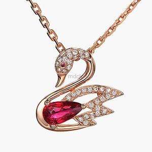 Colliers pendants Swan rose rose classique Crystal Crystal Ruby Gemmes Diamants Colliers Pendant pour femmes Bijoux Choker Bijoux Cadeaux Accessoires 240419
