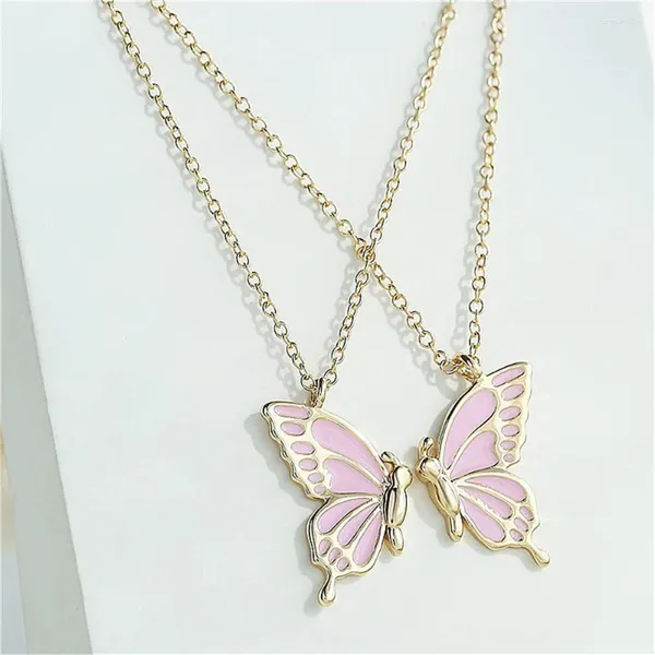 Collares colgantes Color Collar de mariposa sin desvanecimiento Femenino Diseño de nicho simple Sentido de gama alta de buena amistad amistad