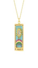 Colliers pendants Colliers de tarot en strass CZ colorés pour femmes Moon Sun Star Tag Astologie Bijoux céleste vintage Wholelsal2181935