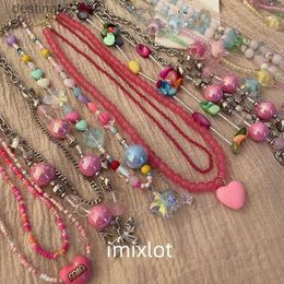 Colliers pendentifs Étoile colorée pendentif coeur fleurs collier de perles pour les femmes mignon doux acrylique cristal cou chaîne Y2K été esthétique bijouxL242313