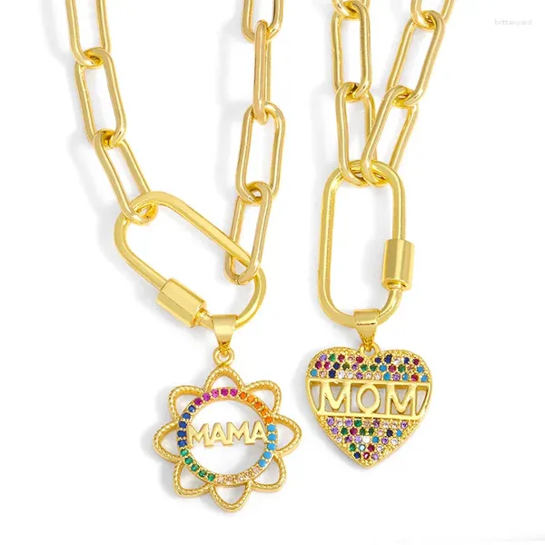 Collares colgantes Colorido Zirconia Corazón romántico Ahueca hacia fuera la letra MAMA Collar de girasol Chapado en oro Regalo de joyería para el día de la madre