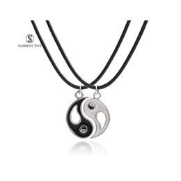 Hanger kettingen paar zwarte witte splits roddel ketting voor vrouwen mannen yin en yang polen mode sieraden christamas cadeau saley d dhzsgg