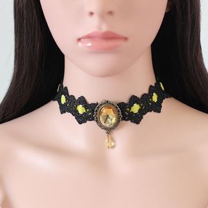 Collares colgantes creativos de cristal Harajuku para mujer, collar gótico Vintage de tela de terciopelo de encaje, gargantilla femenina, joyería