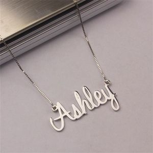 Pendentif Colliers Nom Personnalisé Collier En Acier Inoxydable pour Femmes Boîte En Or Chaînes Bijoux Personnalisé Écriture Lettre Pendentif Plaque signalétique Sautoirs 230802