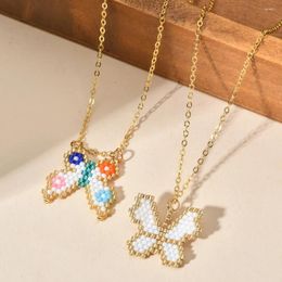 Colliers pendants Butterfly de beauté mignonne pour femmes Girl Gelle Mère fille Gold Chain de couleur Chokers Sœur Ami