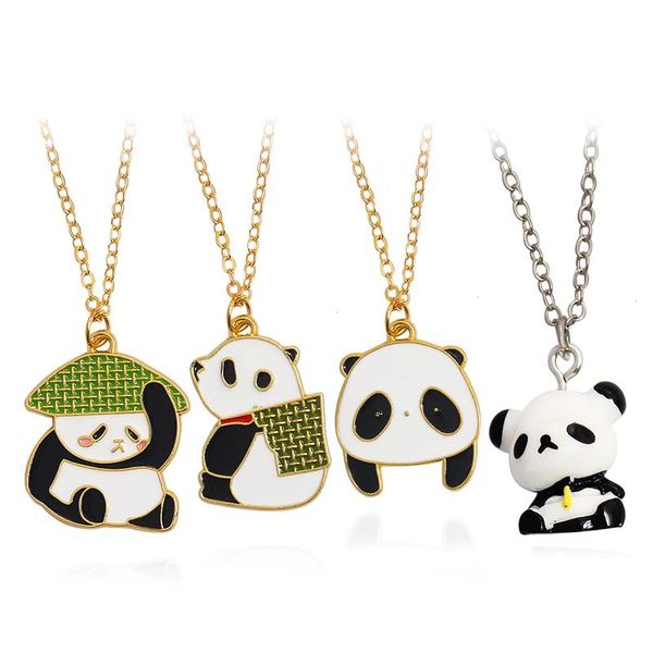 Collares colgantes Lindo Panda Collar Dibujos animados Animal Bambú Sombrero Cesta Regalos divertidos para niños