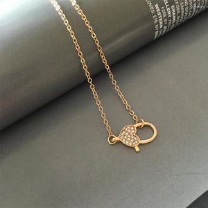 Hanger kettingen schattige kleine gouden kleur heldere steen versierde hart nep slot charme ketting voor vrouwen meisje delicate kleine elegante romantische