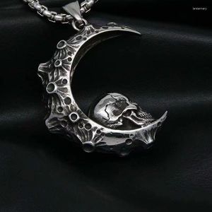 Colliers pendants Style Dark Gothic Punk Skull Moon For Women Men Unisexe Bijoux Accessoires Cadeaux en acier inoxydable Alloy DD035