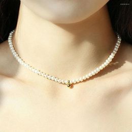 Collares colgantes DAXI Estilo vintage Cadena de perlas simple Gargantilla Collar para mujeres Amor de boda Adorno de metal Joyería al por mayor
