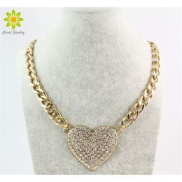 Collares pendientes Diseño Collar en forma de corazón Mujer Cadena de oro Joyería 221109