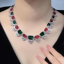 Pendentif Colliers Designer Collection Style Collier Femmes Lady Inlay Rouge Vert Carré Cubique Zircon Argent Couleur Chaîne Bijoux Haut de Gamme