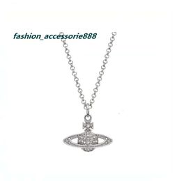 Collares colgantes Diseñador Carta Vivian Gargantillas Mujeres de lujo Joyería de moda Collar de perlas de metal cjeweler Westwood 603ess