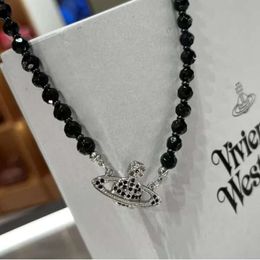 Colliers pendentifs Lettre de créateurs Viviane Chokers Luxury Women Jewelry Metal Pearl Collier Cjeweler Westwood 5883ess