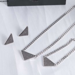 Pendentif Colliers Designer Collier Diamant Bijoux Femmes Lettre Chaînes Bracelet