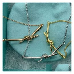 Colliers pendentifs Collier de créateur S925 Sterling Sier Bowknot Sweet 18K Gol Cross Chain Choker DesignerJewelry pour le mariage de fête Dro Otrqf