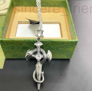 Hanger kettingen ontwerper nieuwe slang lange keten voor vrouwen en mannen ontwerper Sterling Sier Cross ketting vintage sieraden hoogwaardige dx0j