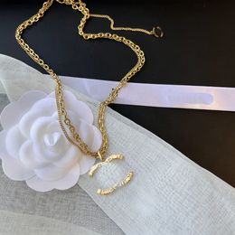 Hangende kettingen ontwerper hanger ketting dubbele goud vergulde roestvrijstalen letter ketting ketting ketting ketting sieraden accessoires cadeau