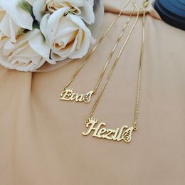 Hanger kettingen dodoai aangepaste naam ketting met hart en kroon gepersonaliseerde sieraden goud roestvrije doos keten cadeau 230707